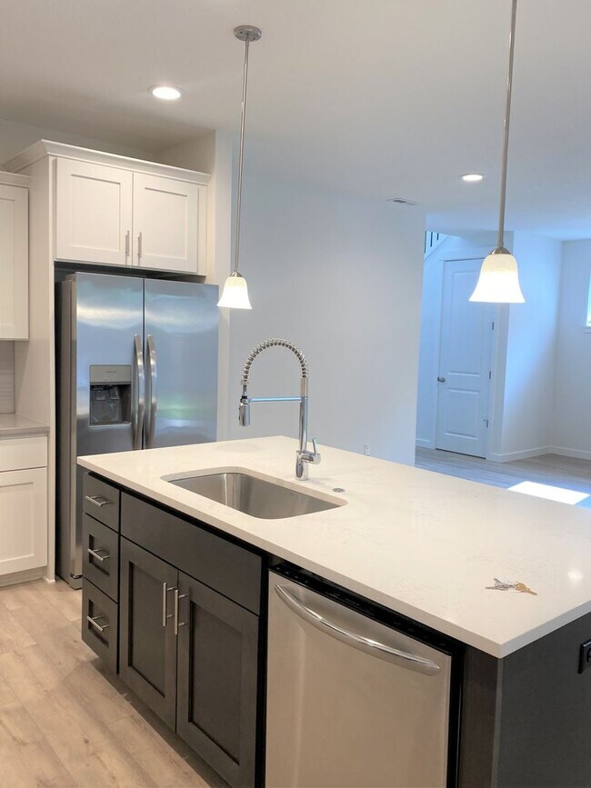 Foto del edificio - 17705 SW Lockwood Ct