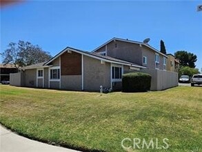 Building Photo - 12621 Adelle St