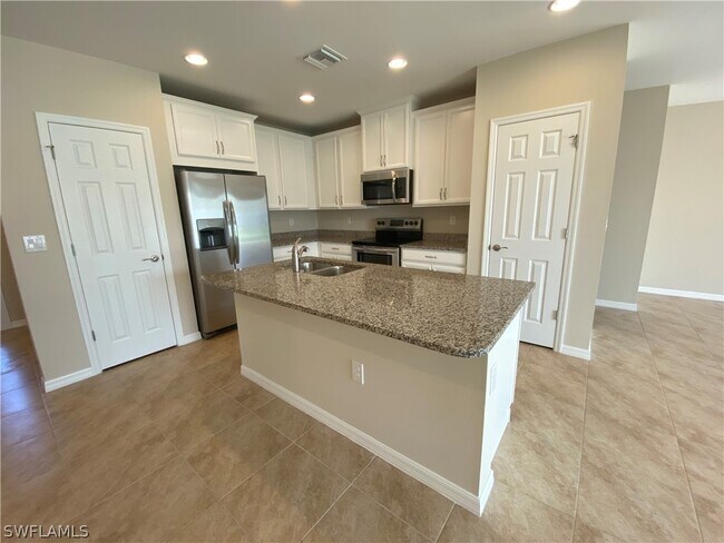Foto del edificio - 3757 Crofton Court
