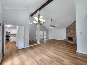 Building Photo - 8534 Dawnridge Dr