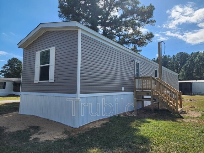 Building Photo - 4296 Line Ct