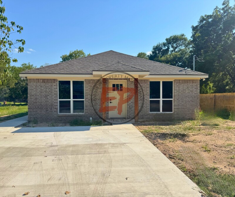 Foto principal - 2211 Parrish St