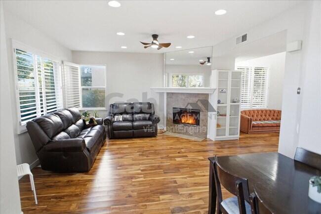 Foto del edificio - 27946 Periwinkle Ln