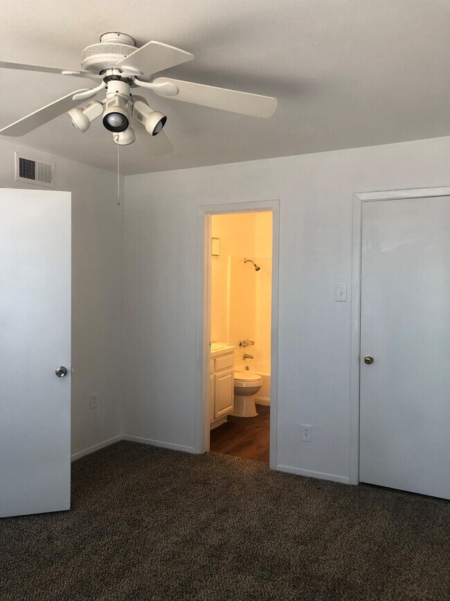 Photo - 4544 Chaha Rd Townhome