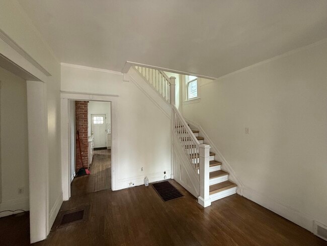 Foto del edificio - 3788 Burns Ave