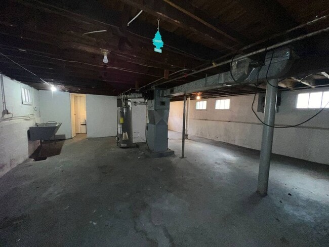 Foto del edificio - 4091 E 56th St