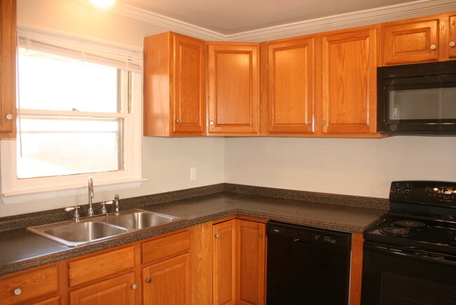 Building Photo - 197 Jacksonian Dr