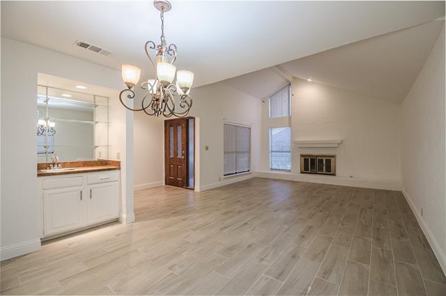 Building Photo - 3820 Flintridge Dr