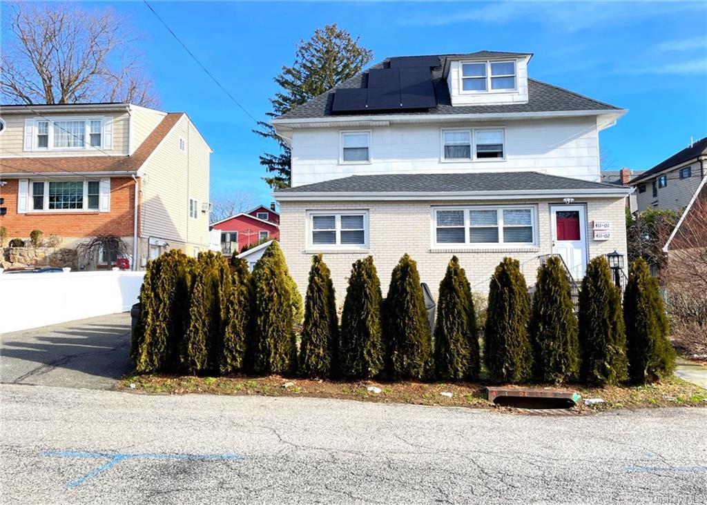 Primary Photo - 411 4th St