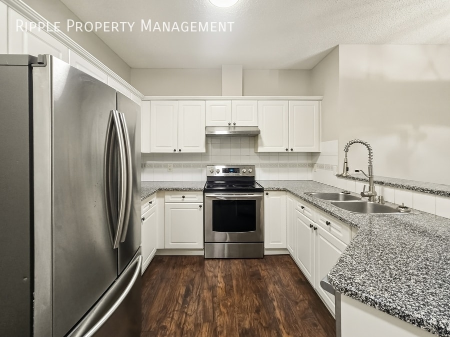 Primary Photo - Fantastic 2 Beds, 2 Baths Apartment/Condo ...