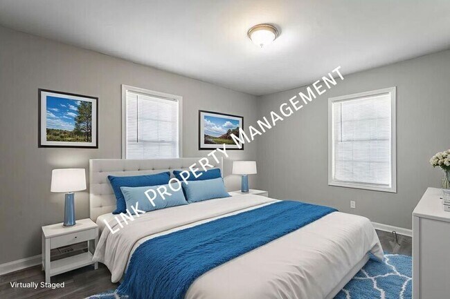 Foto del edificio - 2310 N Chamberlain Ave