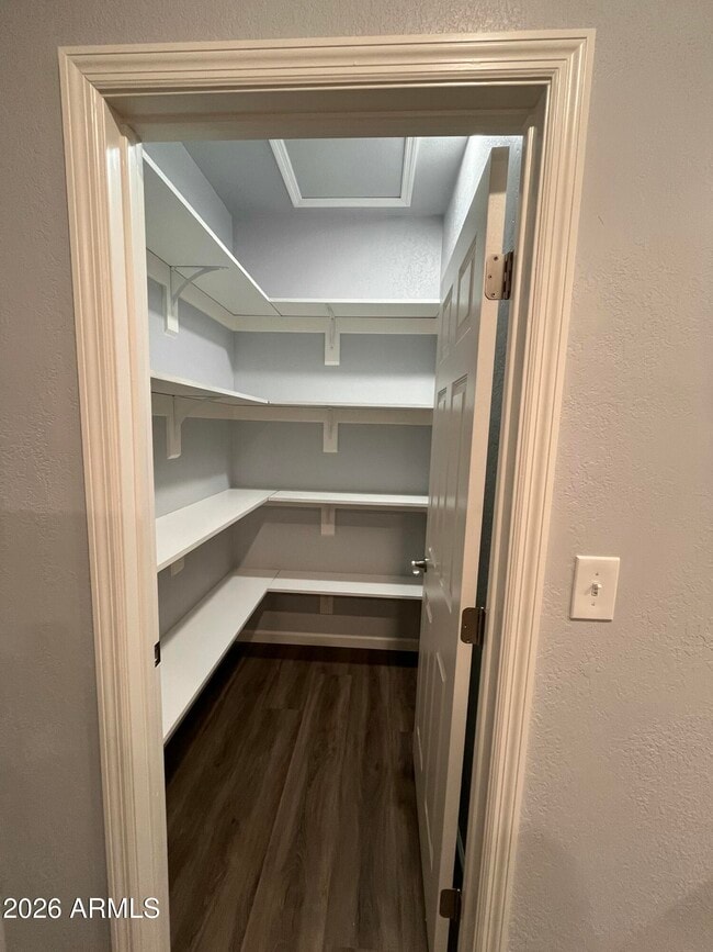 Foto del edificio - 713 W Adobe Dam Dr