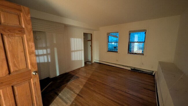 Building Photo - 64 Fisher Ave