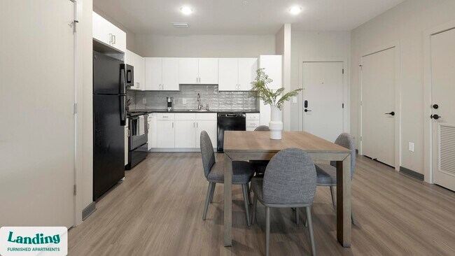 Building Photo - 645 N Front St