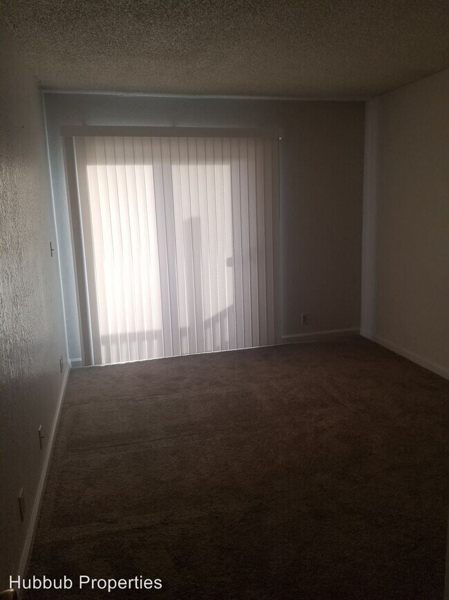 Foto del edificio - 2686-2686 Alamo Dr