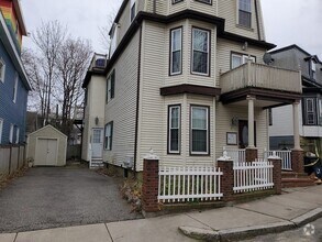 Building Photo - 47 Moseley St
