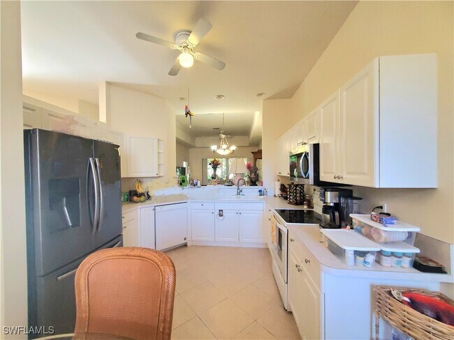 Foto del edificio - 7892 Sanctuary Cir