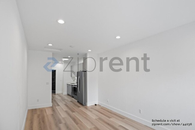 Building Photo - 1026 43rd St