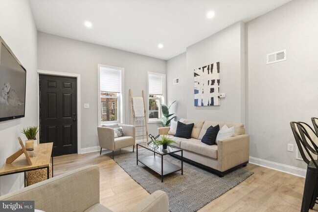 Foto del edificio - 2571 Coral St