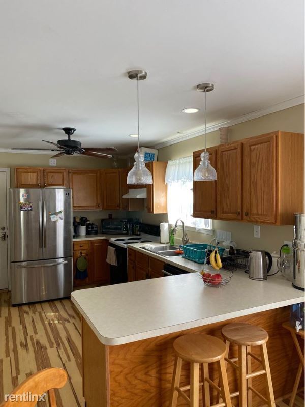 Foto del edificio - 3 br, 2 bath House - 1214 Berkeley St