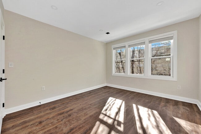 Photo - 57 Bailey Rd Townhome