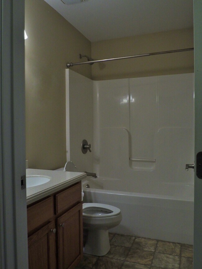 Bathroom in hallway - 1021 Sunrise Dr