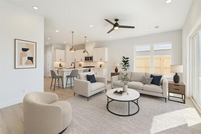 Foto del edificio - 3714 Mainer St