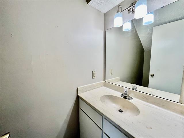 Building Photo - 1247 Dallas Dr