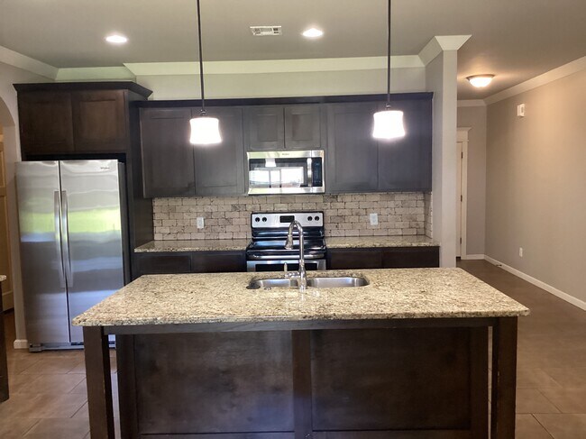 Foto del edificio - 8229 NW 140th St