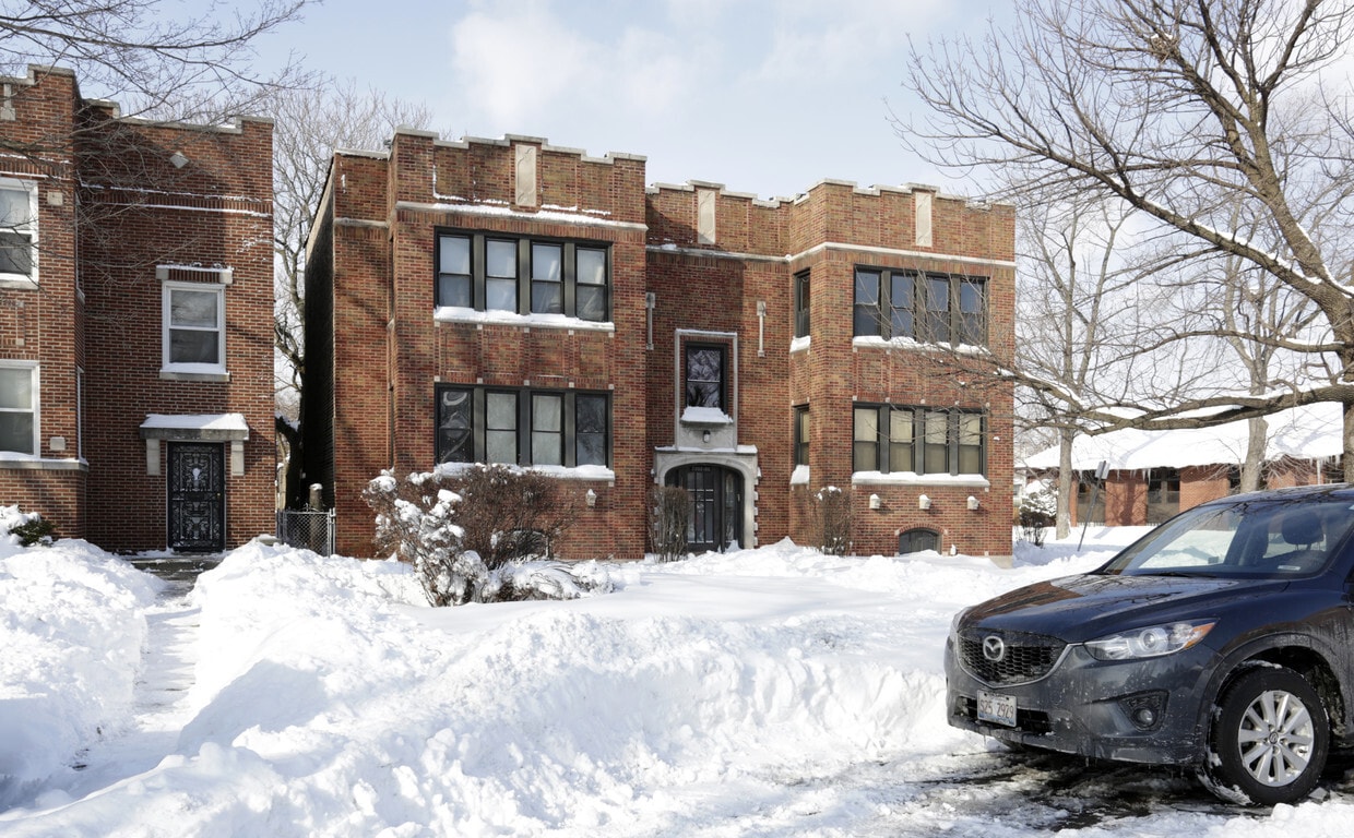 Primary Photo - 7200 S Indiana Ave