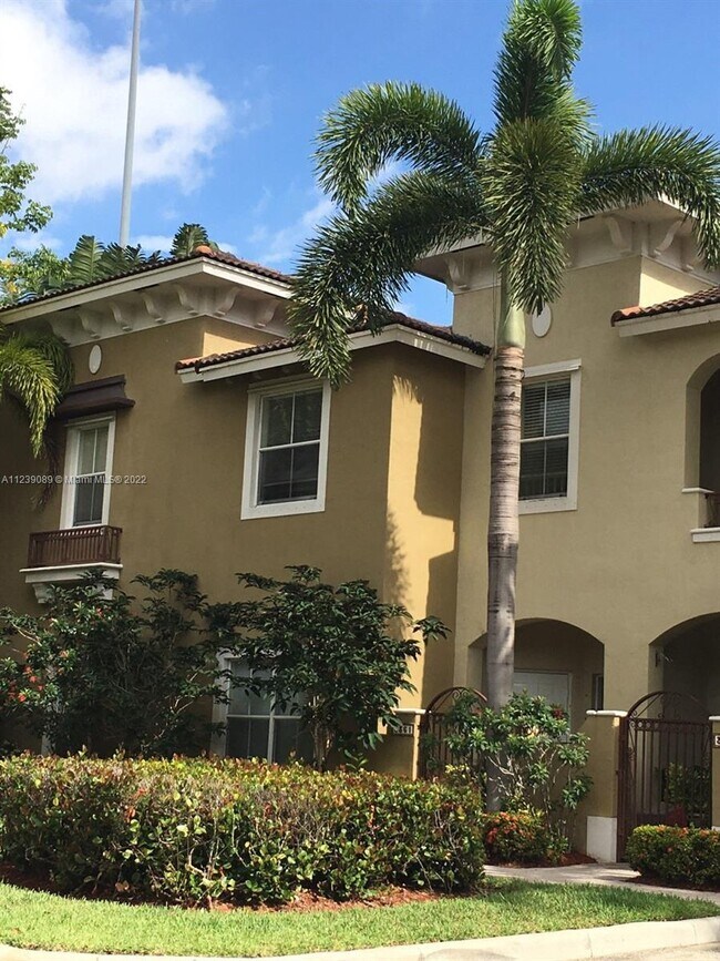 Foto del edificio - 3361 Merrick Ln