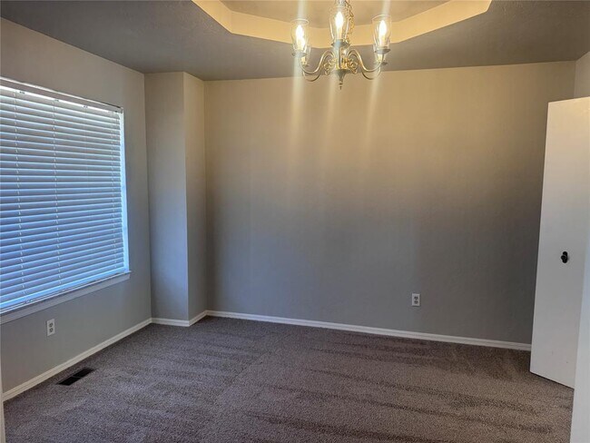 Foto del edificio - 12216 Sylvester Dr