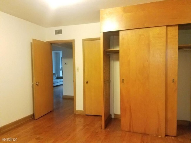 Foto del edificio - 3805 N Humboldt Blvd