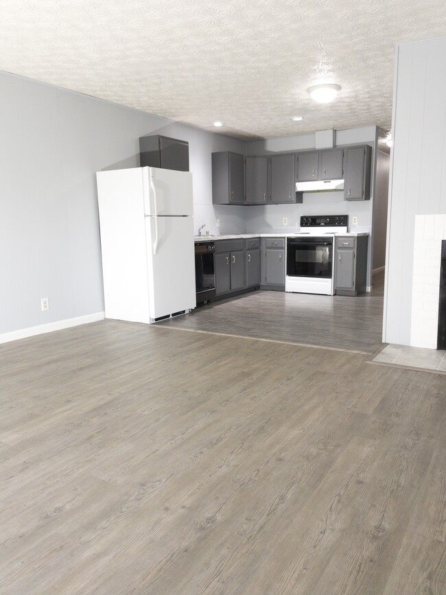 Foto del edificio - 6613 E 10th Ave