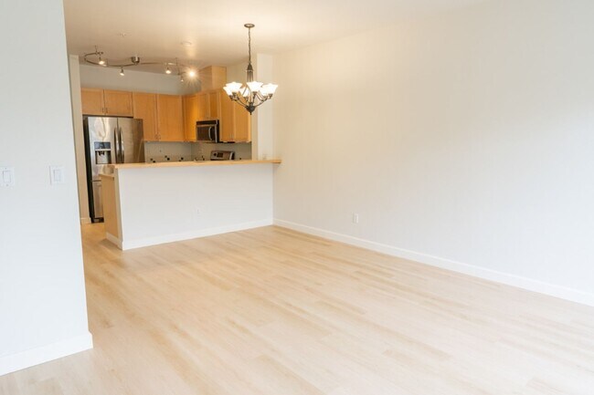 Foto del edificio - 3Bd/2.75Ba Renton Townhouse