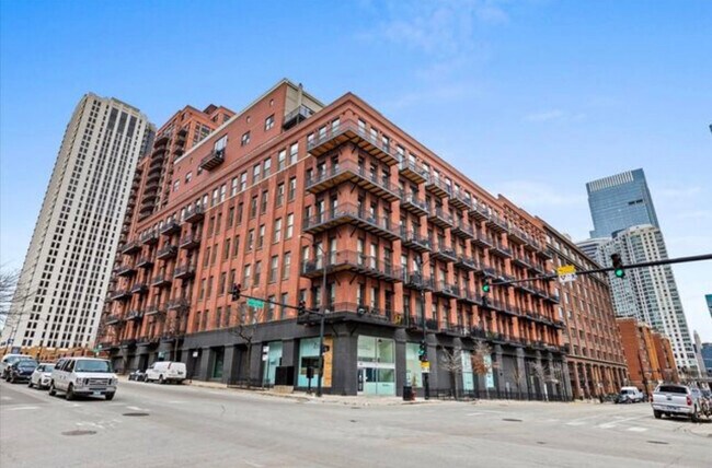 Foto del edificio - 616 W Fulton St