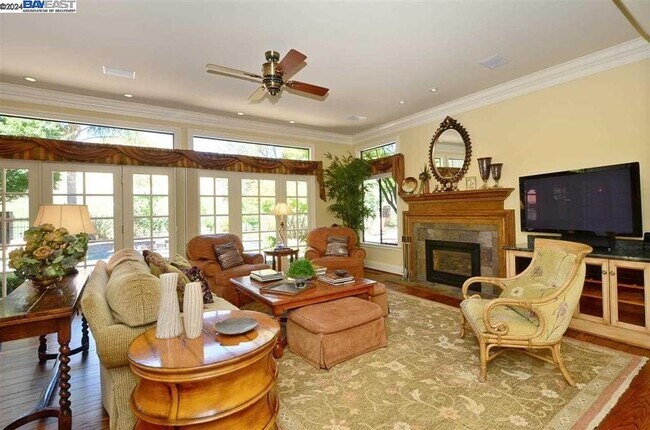 Building Photo - 5045 Blackhawk Dr