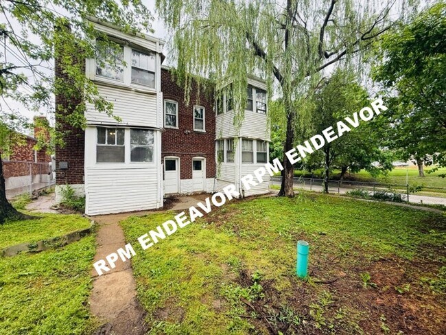 Building Photo - 4400- 4402 Minnesota Ave