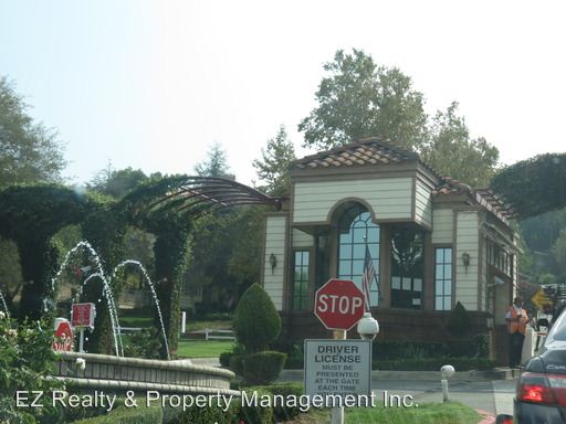 Building Photo - 2805 Wagon Train Ln