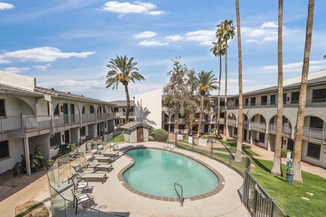 Building Photo - Sunrise on 35th