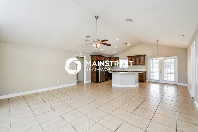 Foto del edificio - 3 Bedroom Pet-Friendly Home in Cape Coral,...