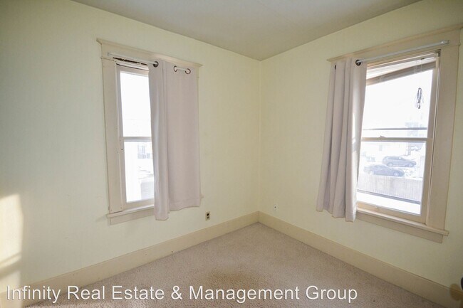 Foto del edificio - 3 br, 2 bath House - 1214 W Center St