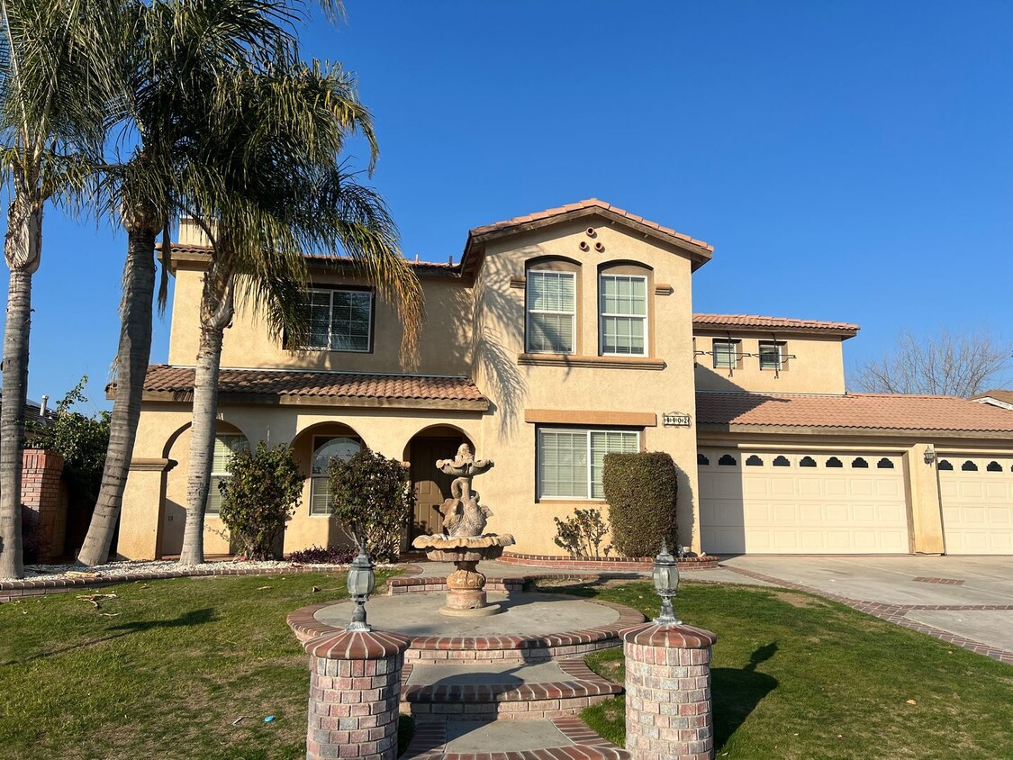 Primary Photo - Stone Creek Home