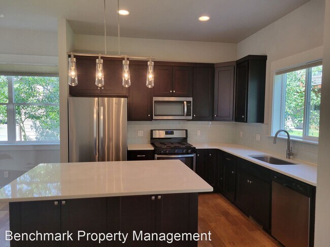 Foto del edificio - 3 br, 2.5 bath House - 35 Locomotive Loop