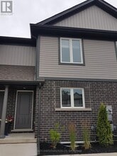 Building Photo - 7768 Ascot Cir