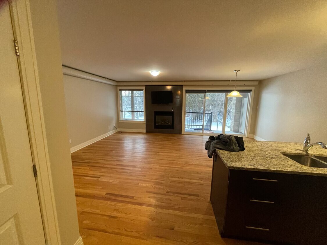 Primary Photo - 54 Sweetnam Dr