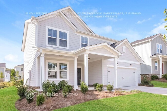 Foto del edificio - 423 Rock View Ln