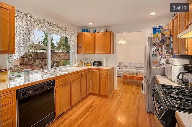 Home is unfurnished. - 12405 43rd Dr SE