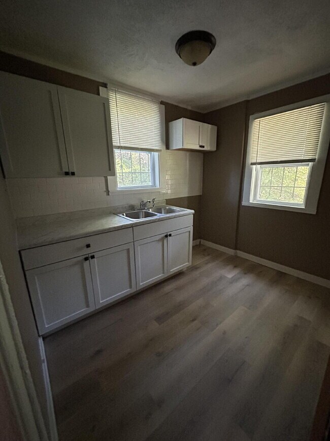 Foto del edificio - Hubbell Avenue Rental—Where Comfort Meets ...