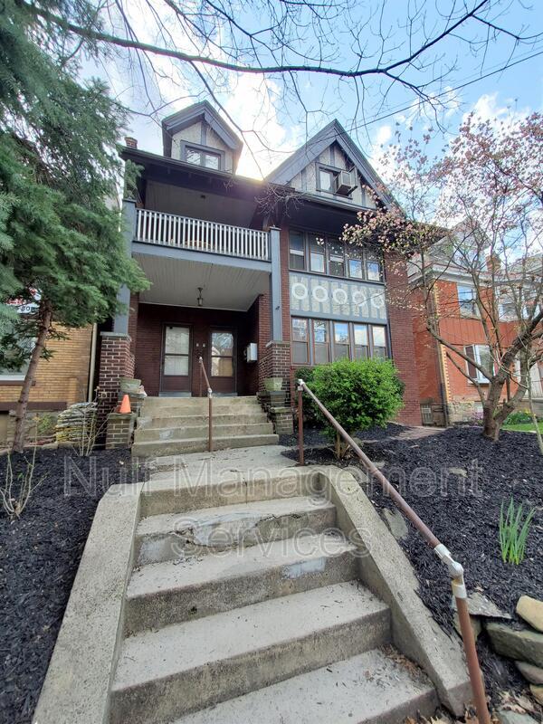 Foto principal - 222 Morewood Ave